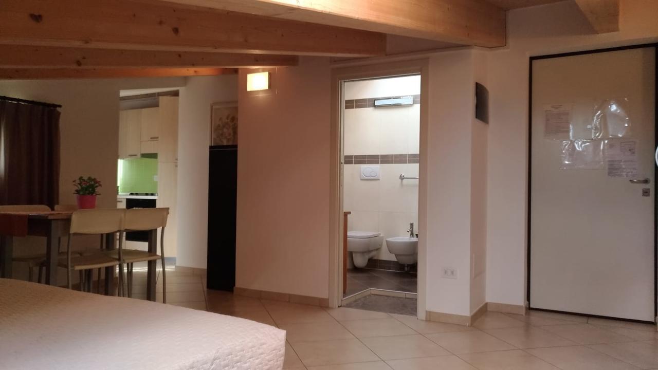 Studio Apartment - Attic,670339917:JPEG