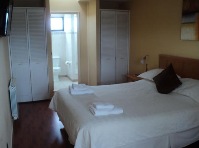 King Room with Sofa Bed - Non-Smoking