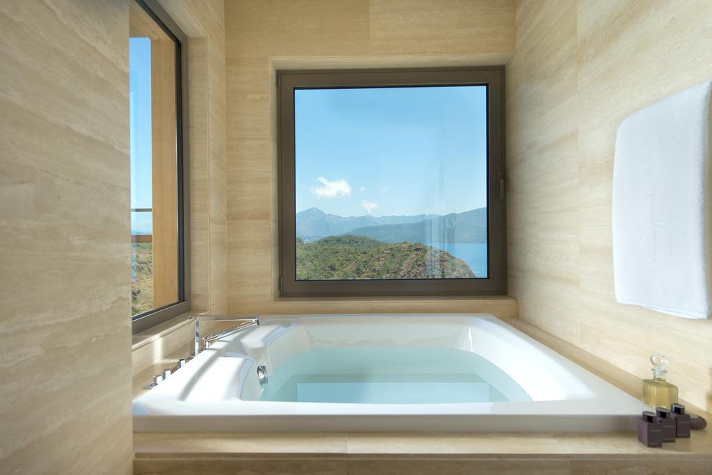 Deluxe Room Sea View