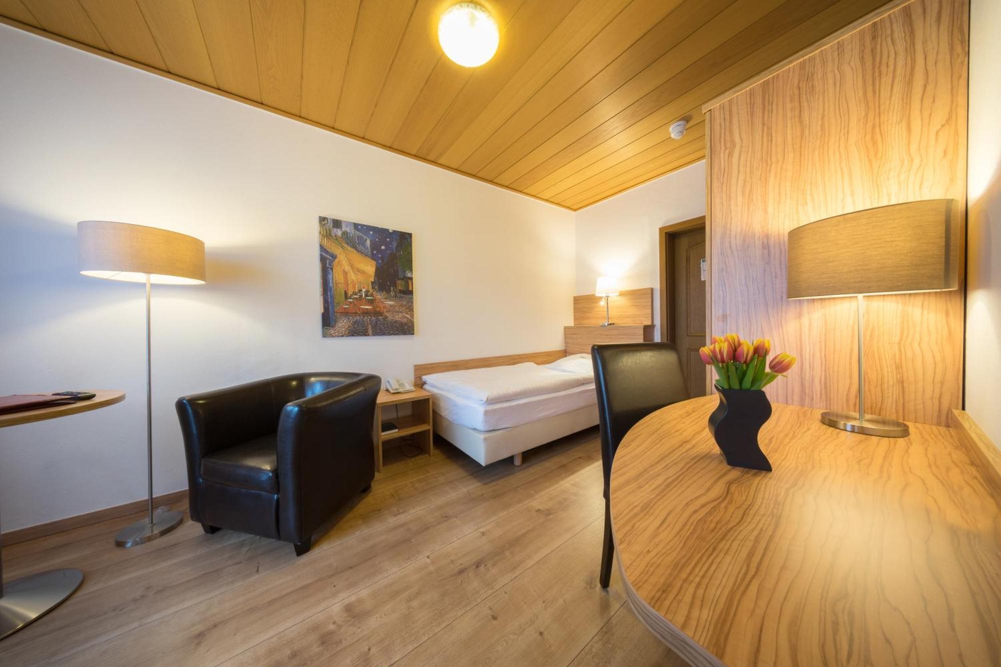 Comfort Single Room