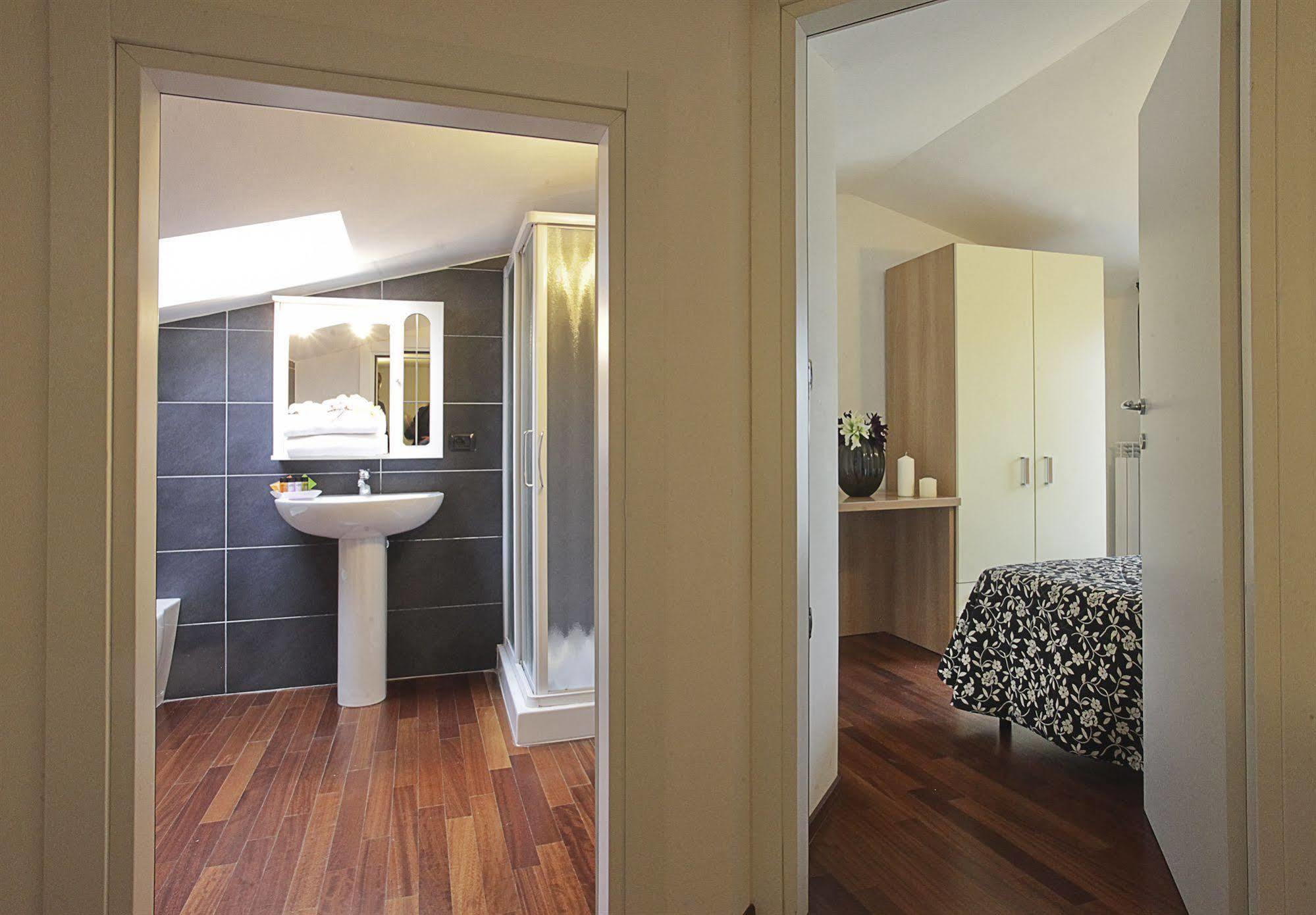 Three-Bedroom Apartment Split Level