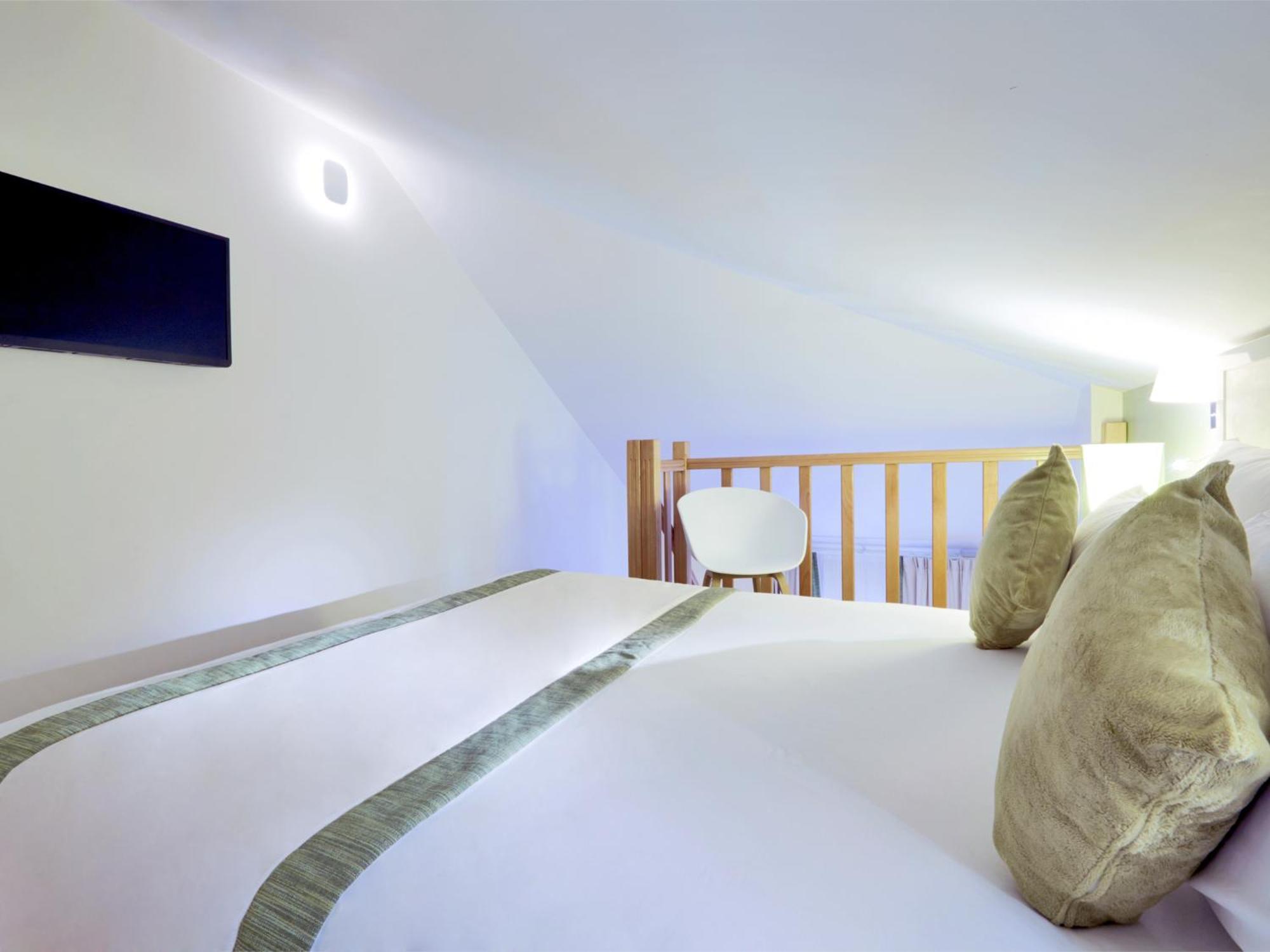 Superior Room 1 Double Bed 1 Single Bed