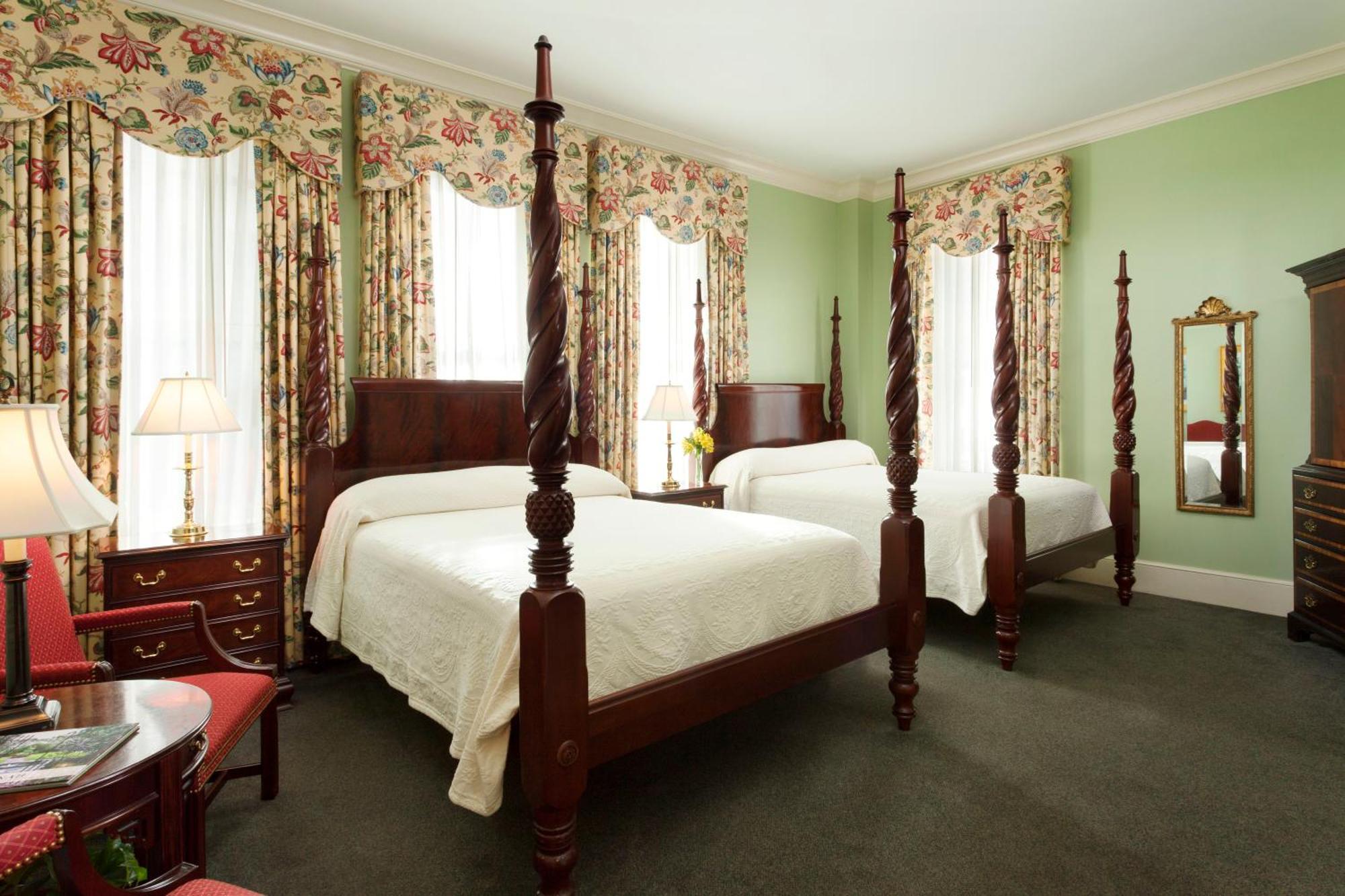 Corner Room Two Queen Beds