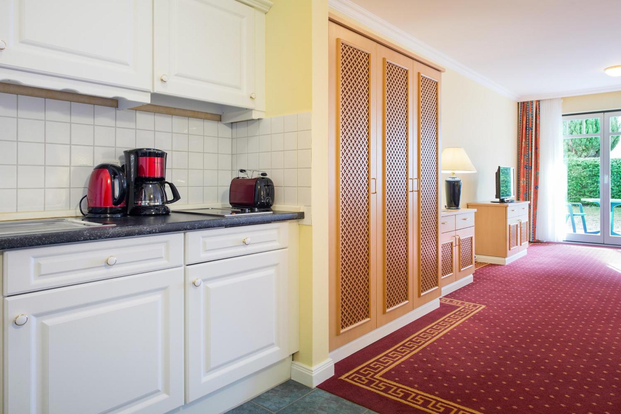 Apartment Inland Facing