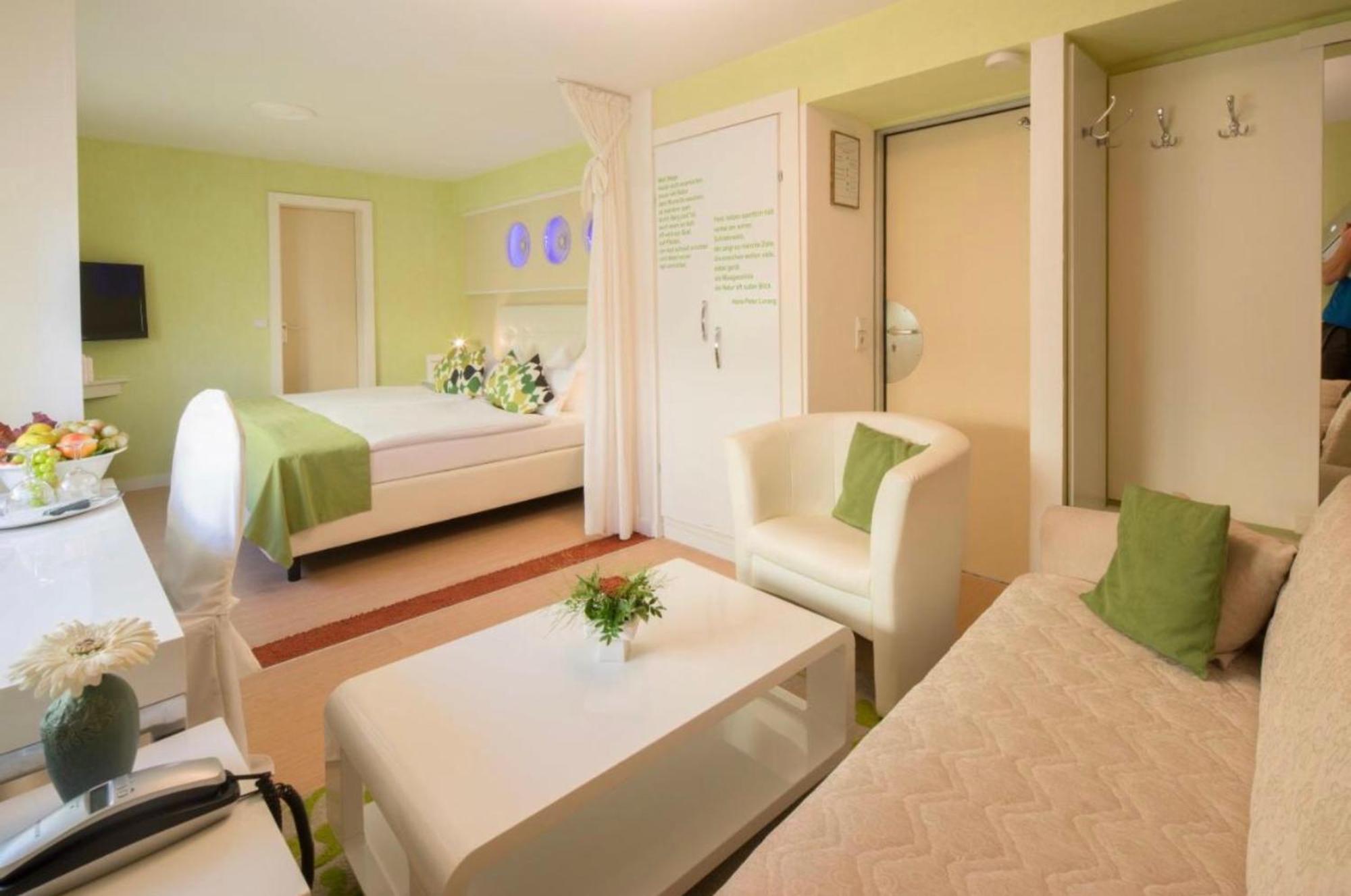 Deluxe Single Room