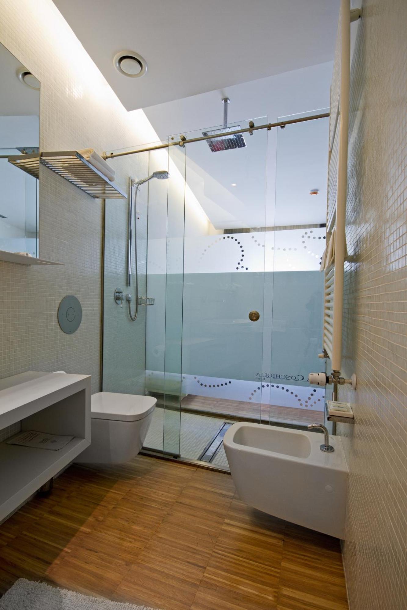 Double or Twin Room Sea View