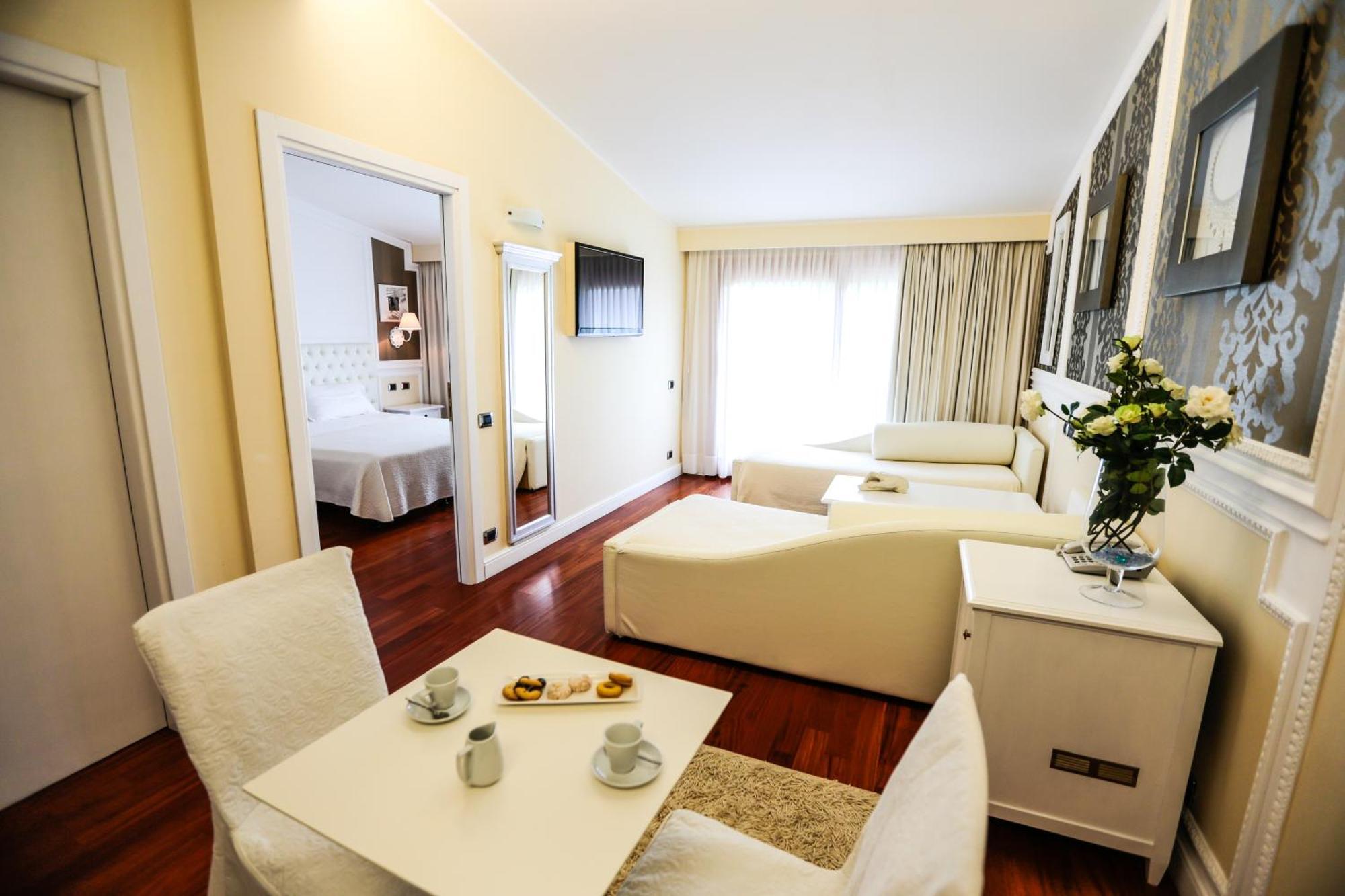 Suite Spa Bath