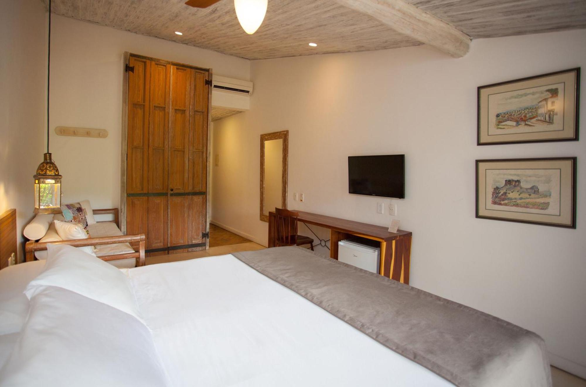 Deluxe Room Patio
