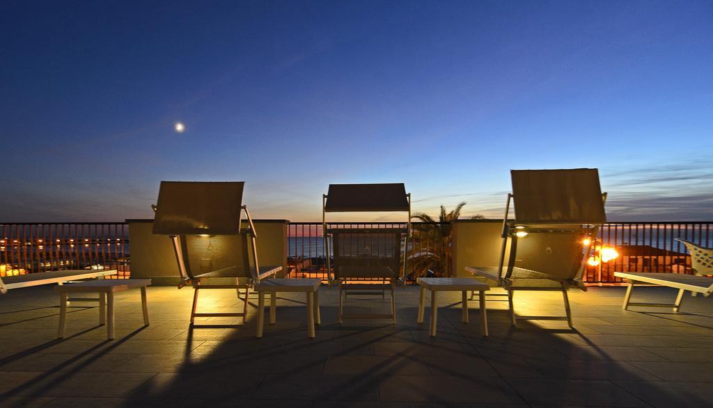 Triple Room Sea View