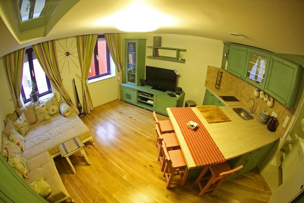 Duplex Apartment 3 Madijevaca Street