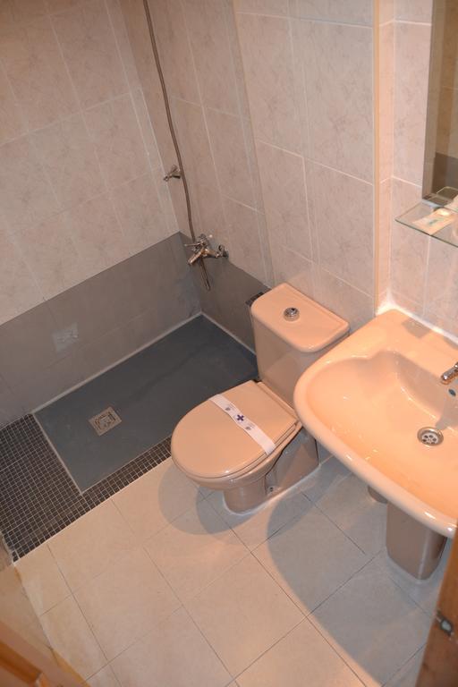 Double or Twin Room,683265672:JPEG