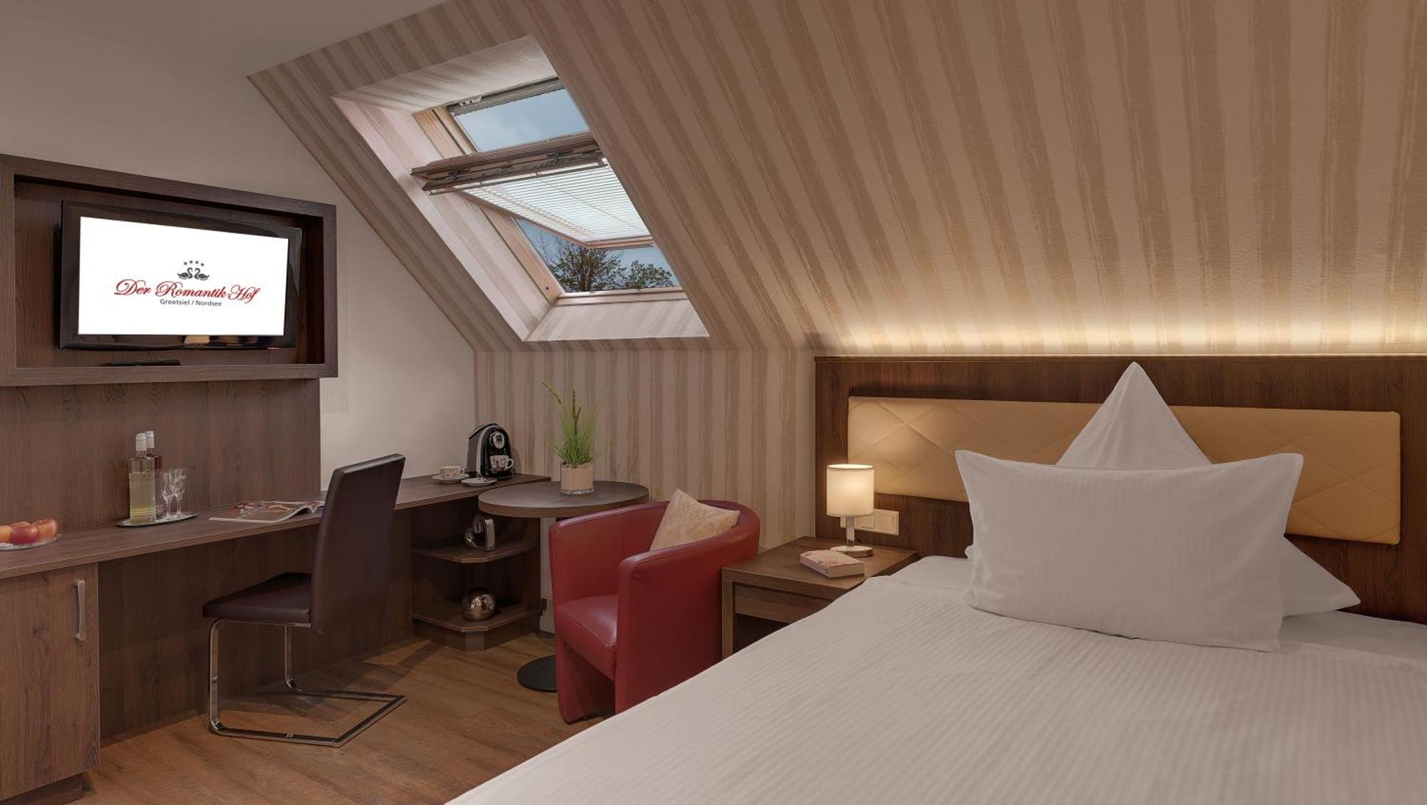 Superior Single Room