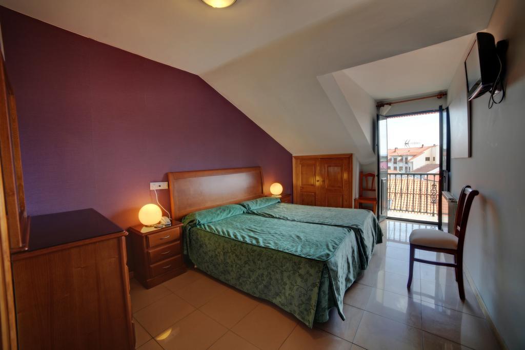 Triple Room,68007119:JPEG