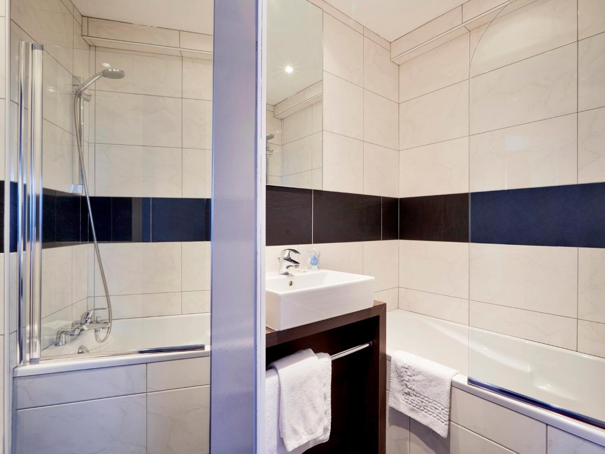 Double Room,680127927:JPEG