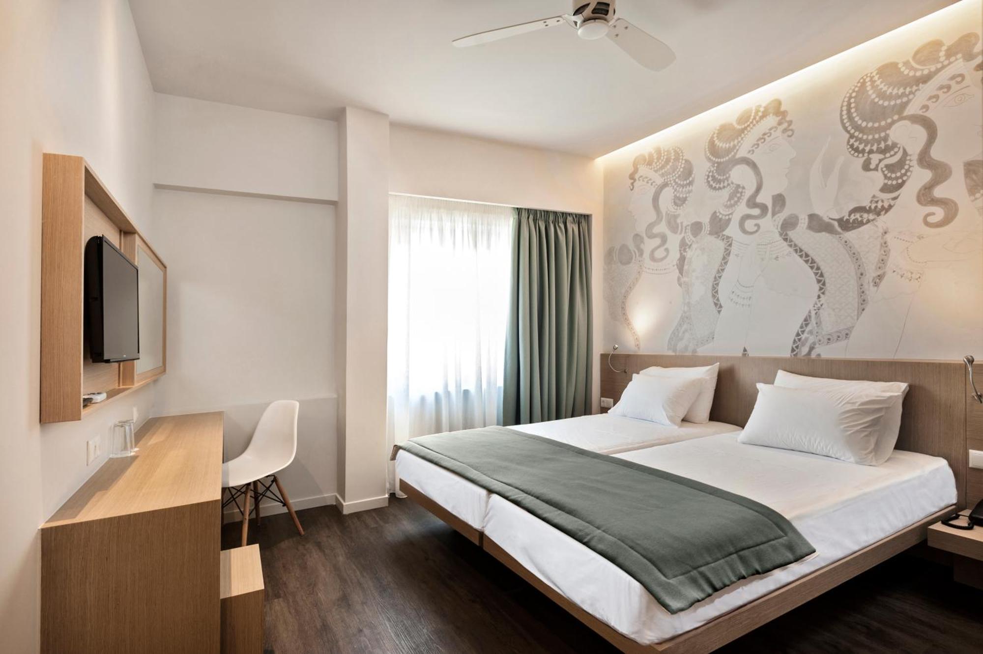 Superior Double or Twin Room,680983488:JPEG