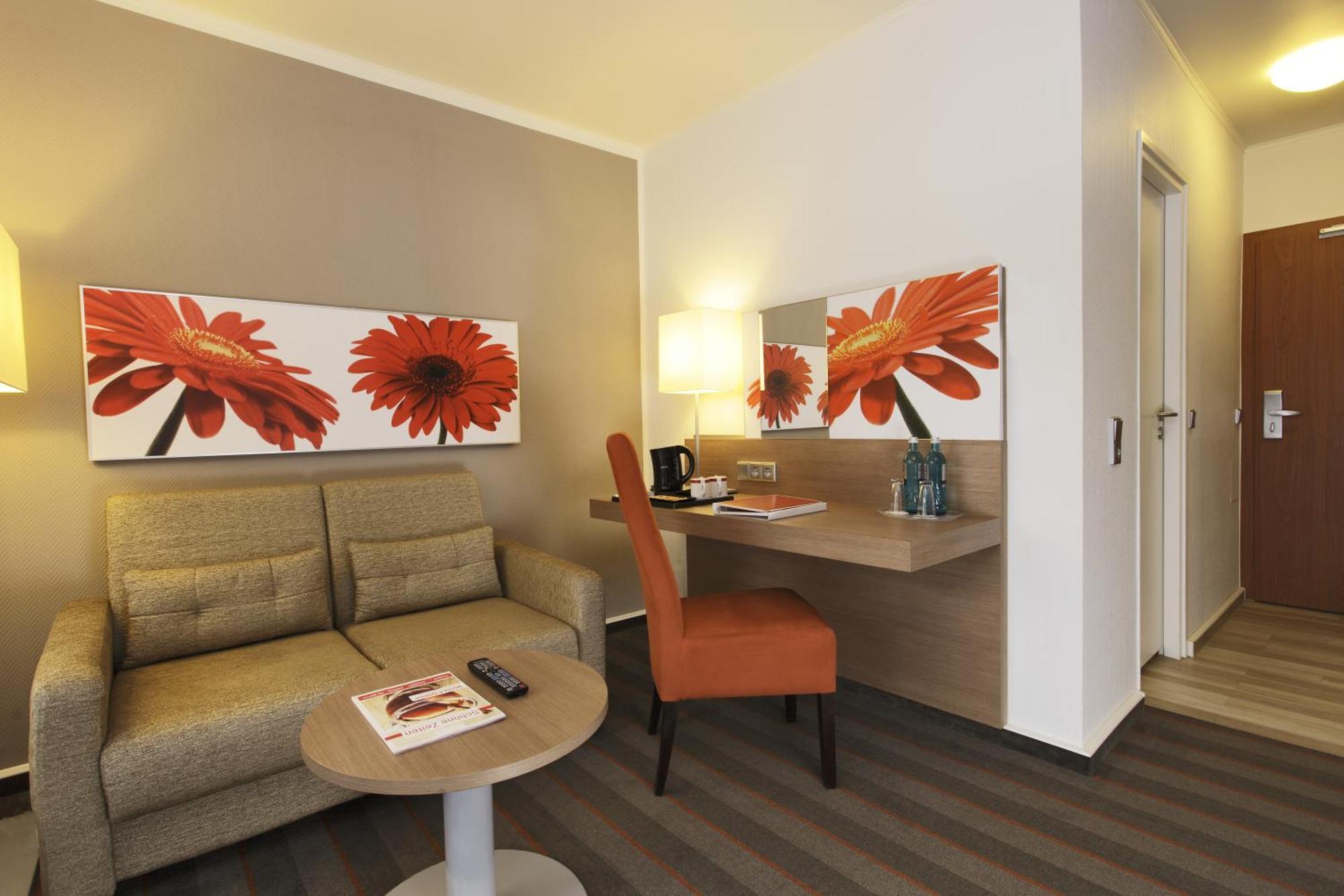 Triple Room Balcony,917637241:JPEG
