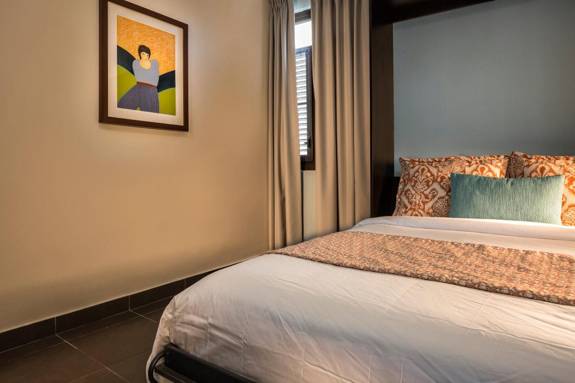 Terrace One Queen Room