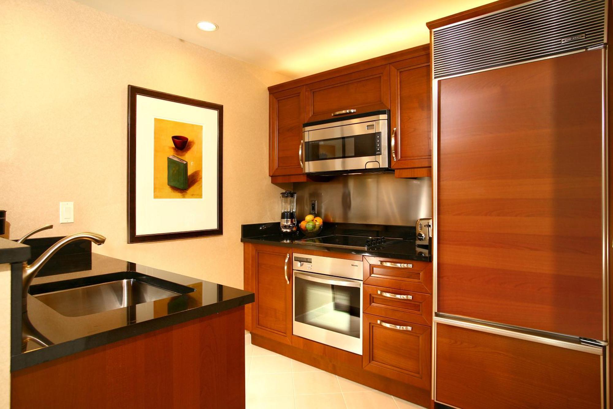 One-Bedroom Suite