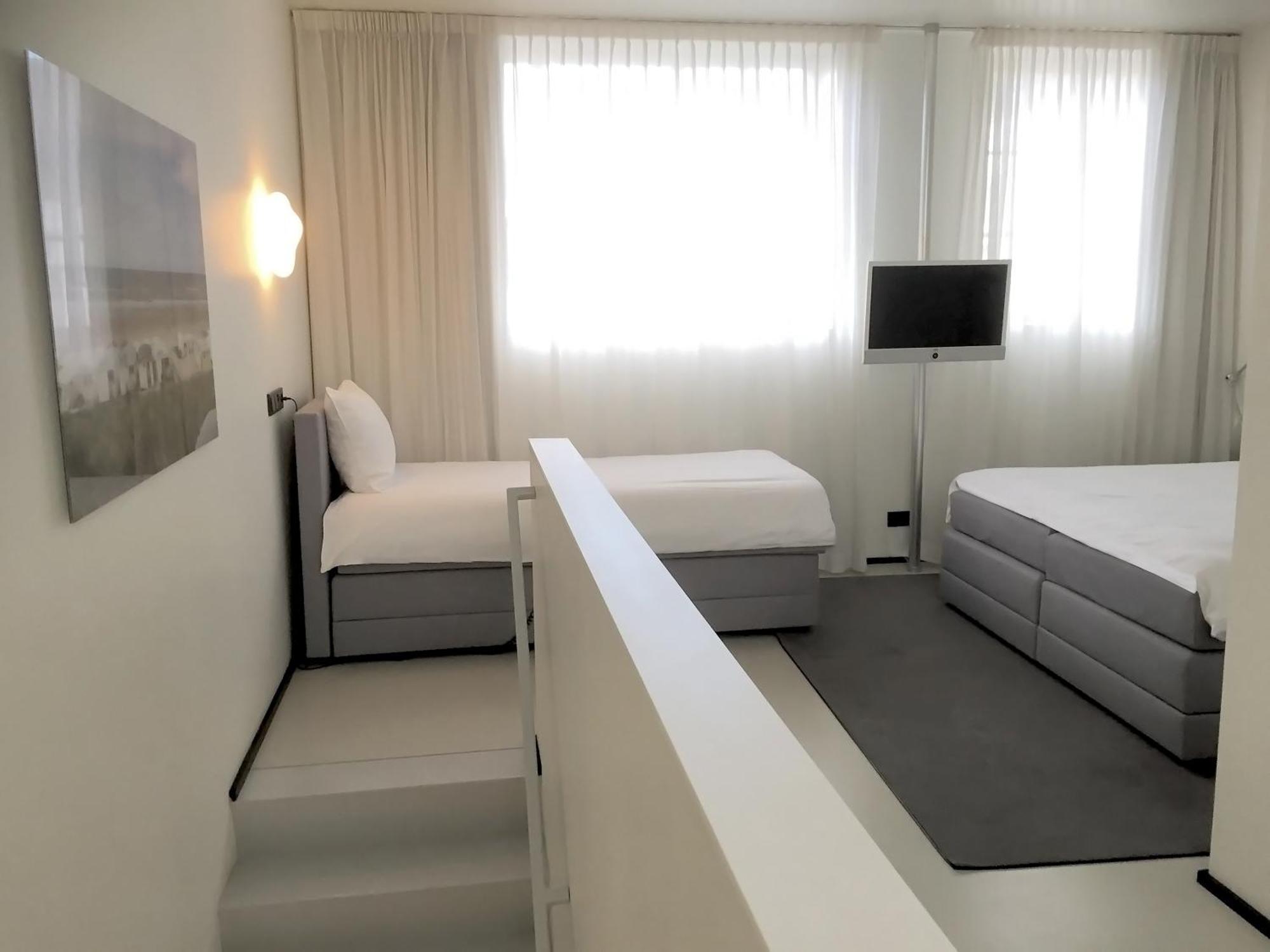 Deluxe Maisonette