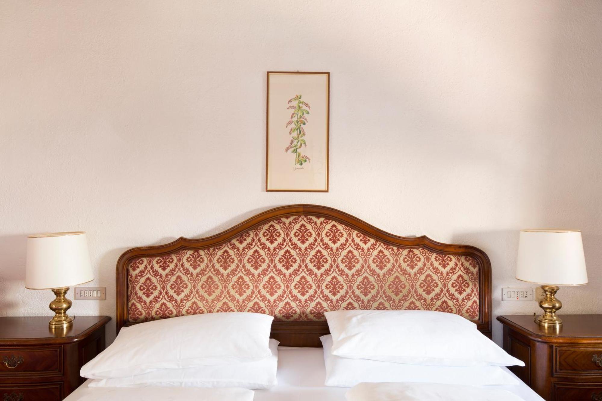 Elegance Double Room
