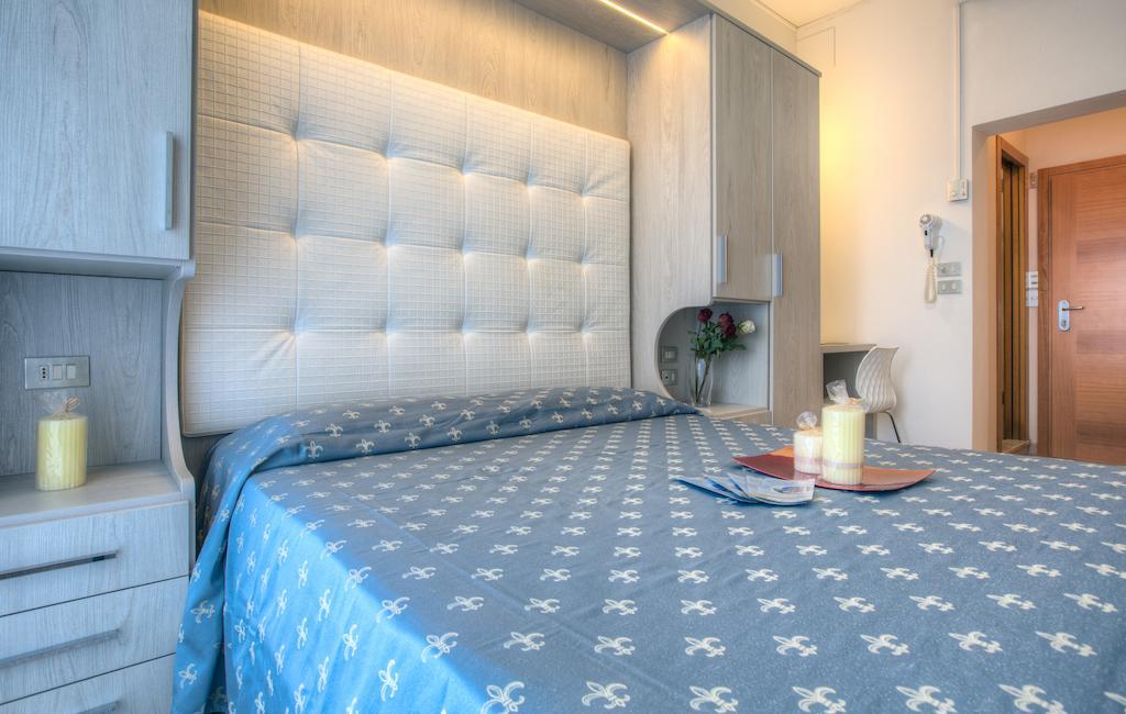 Double Room,68357870:JPEG