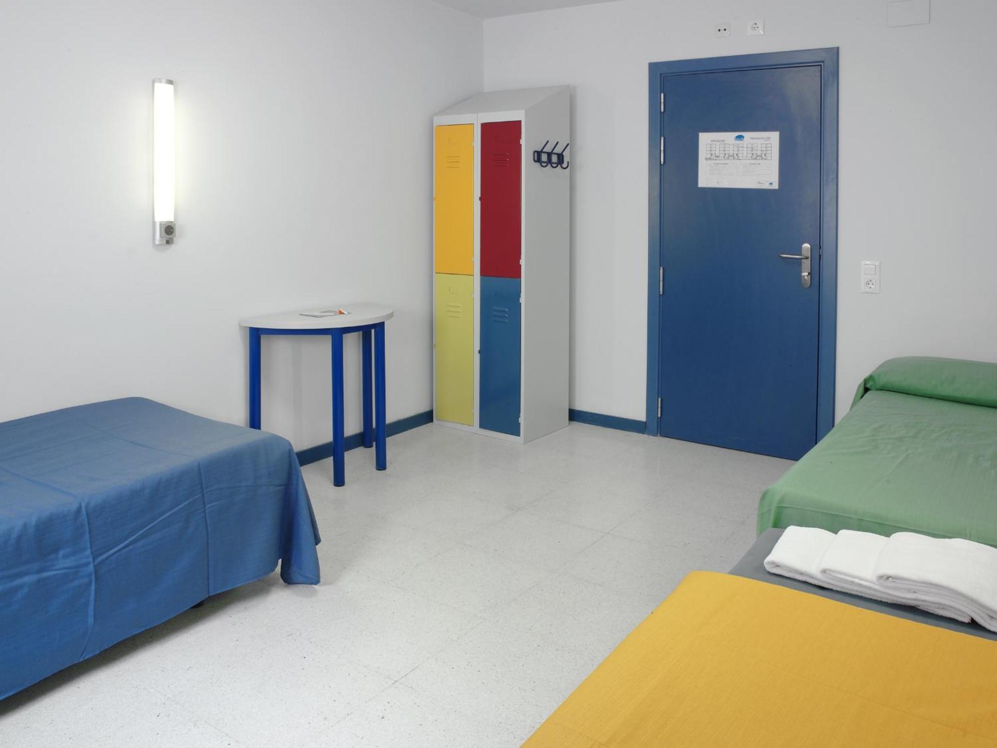 Twin Room,683342070:JPEG