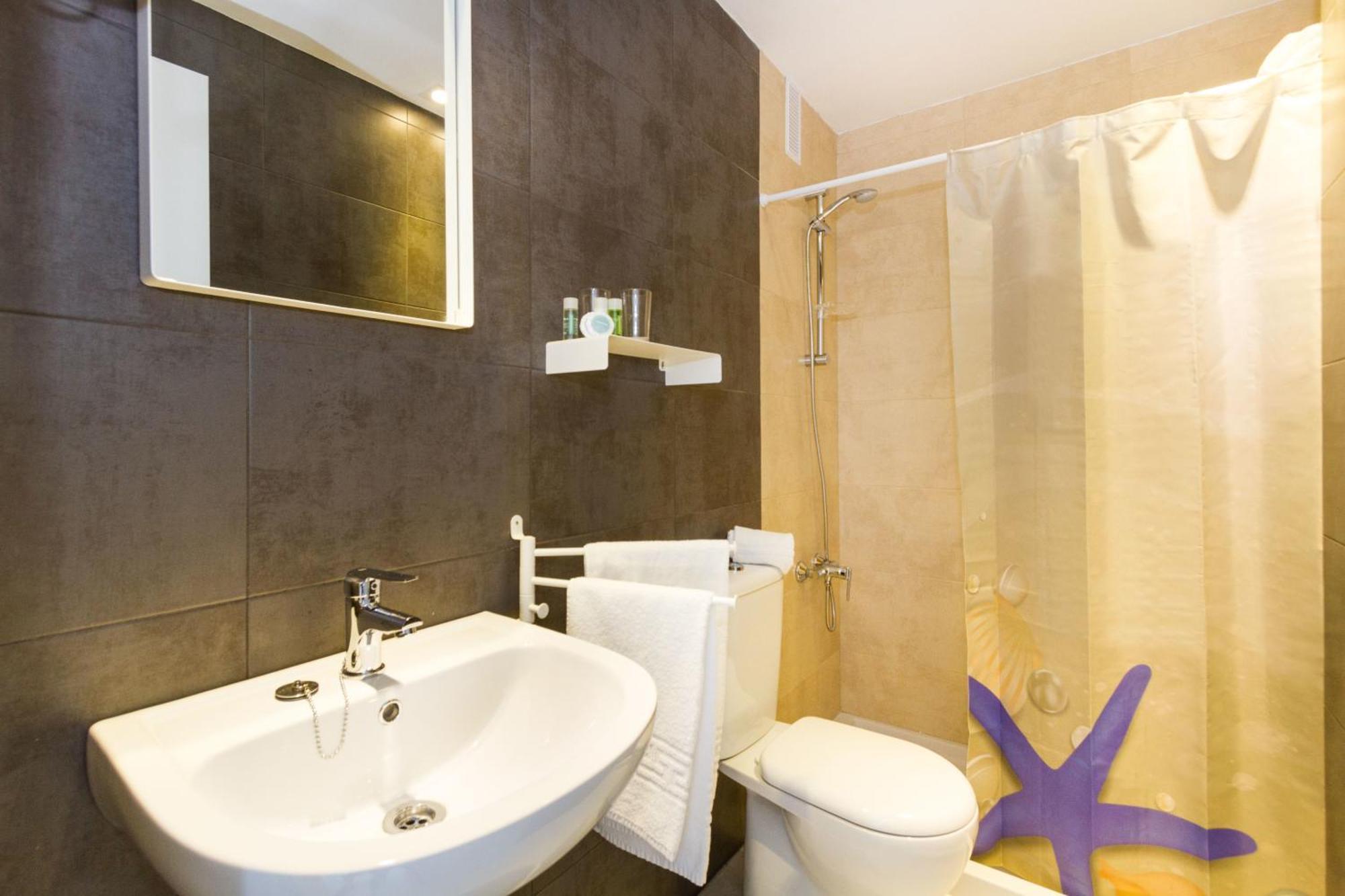 One Bedroom Apartment
