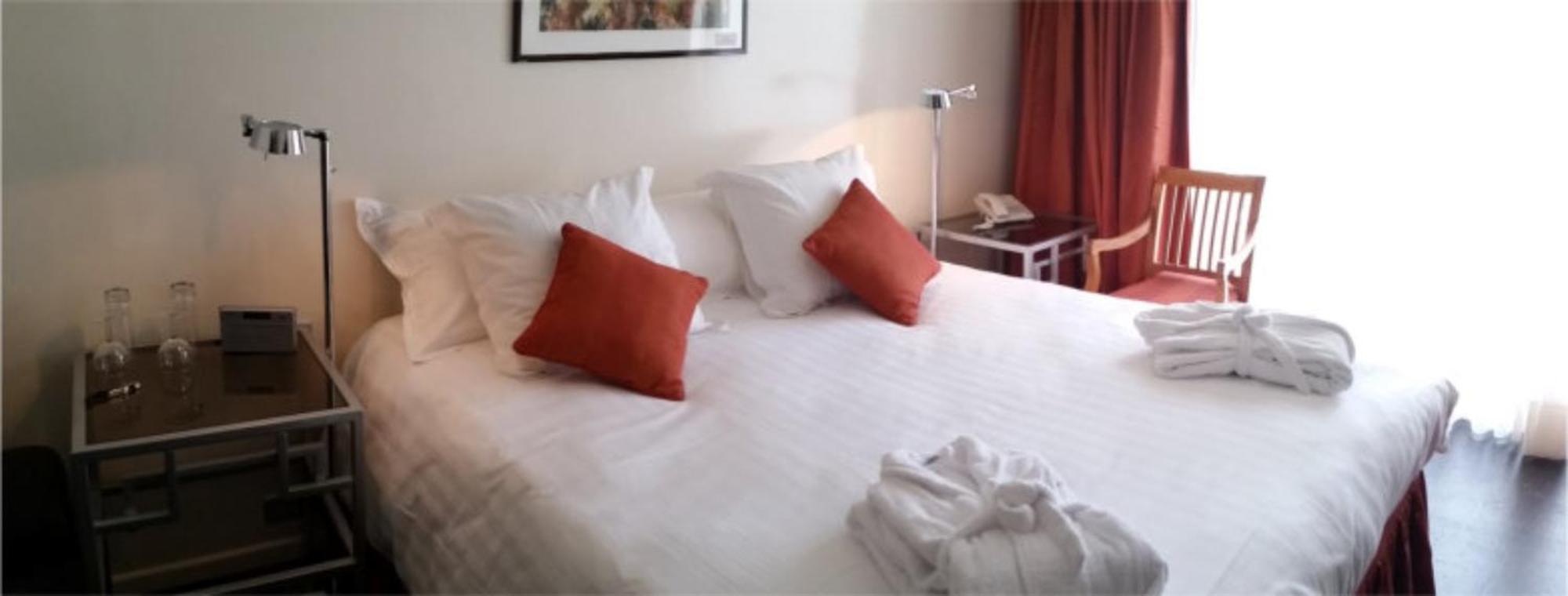 Valentine fixed menu Double Room,683612337:JPEG