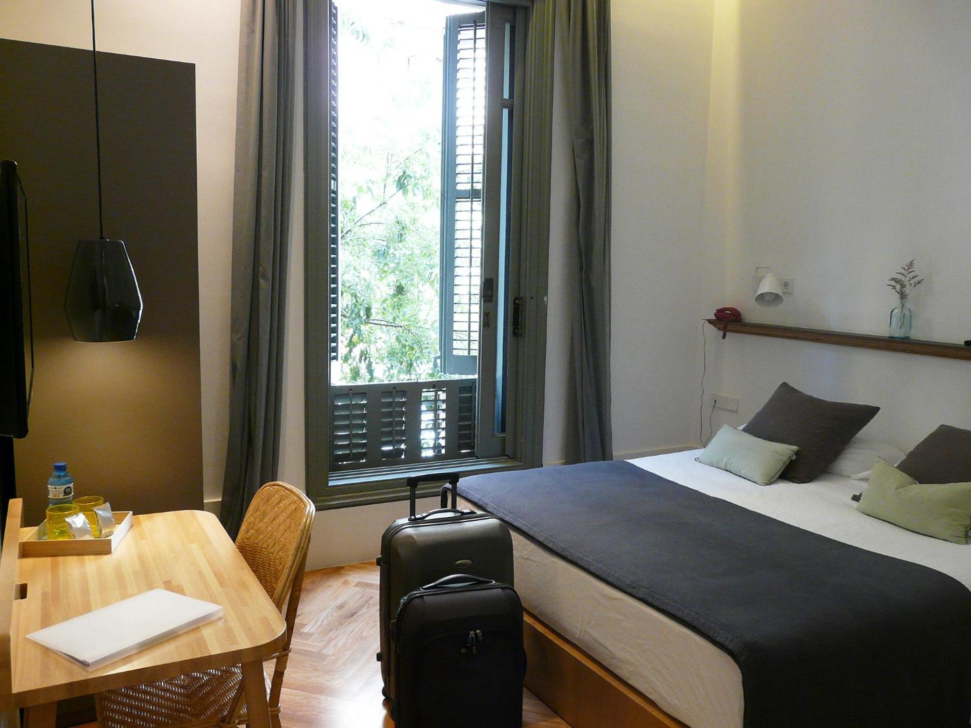 Double or Twin Room City View,126446064:JPEG
