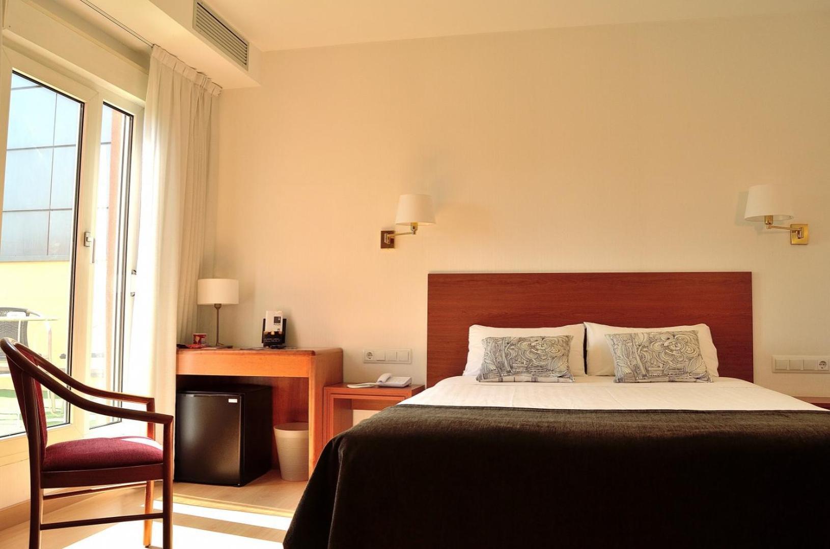 Double Room Balcony,736756108:JPEG