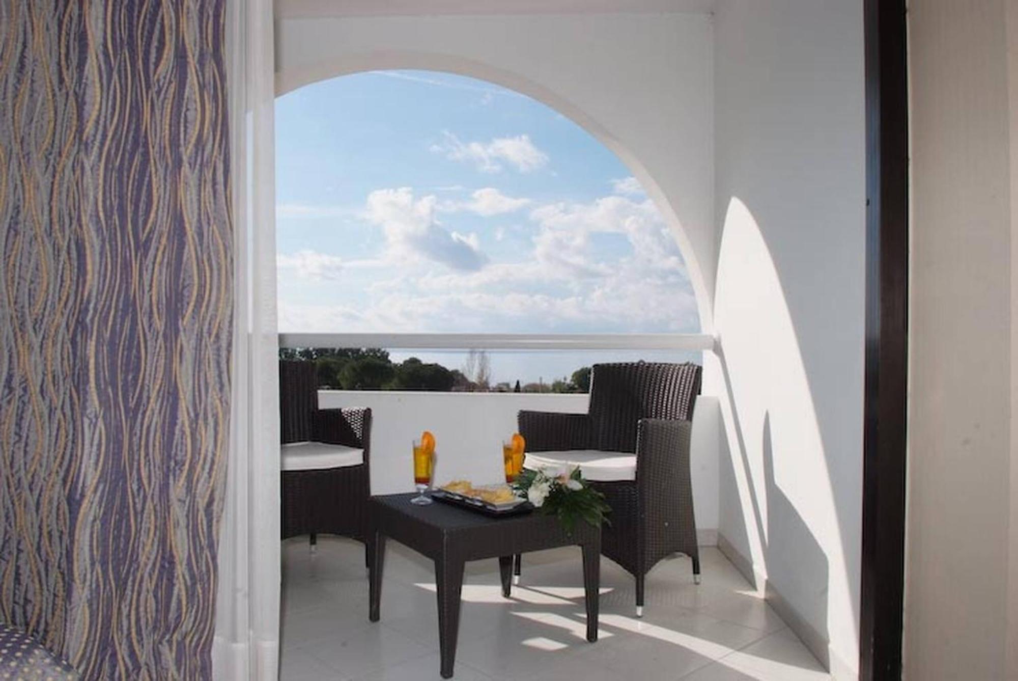 Elegance Double or Twin Room Balcony,971269297:JPEG