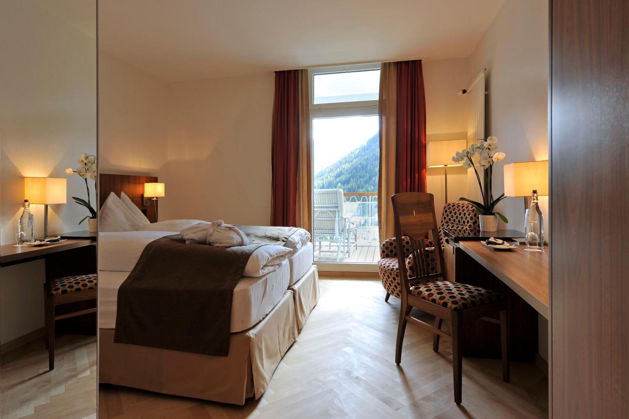 Deluxe Single Room,1359285860:JPEG