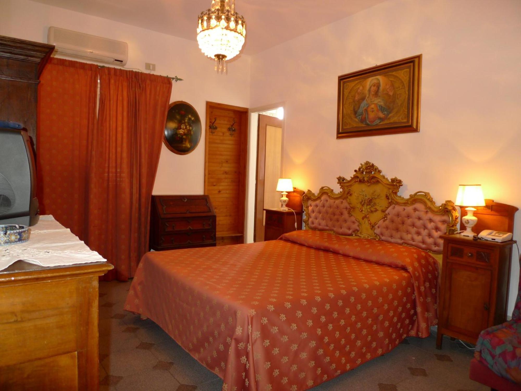 Classic Twin Room,685666926:JPEG