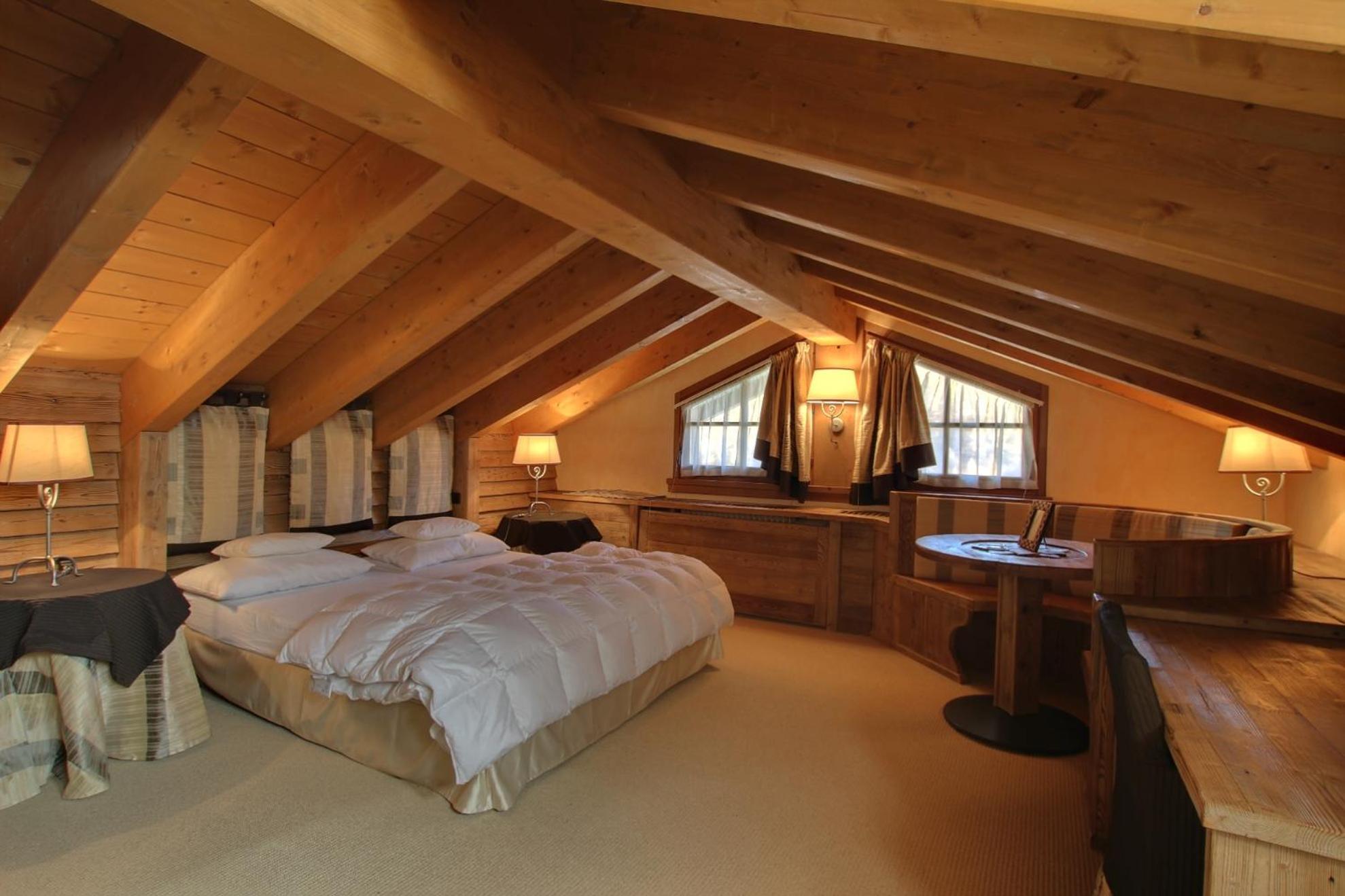 Deluxe Junior Suite