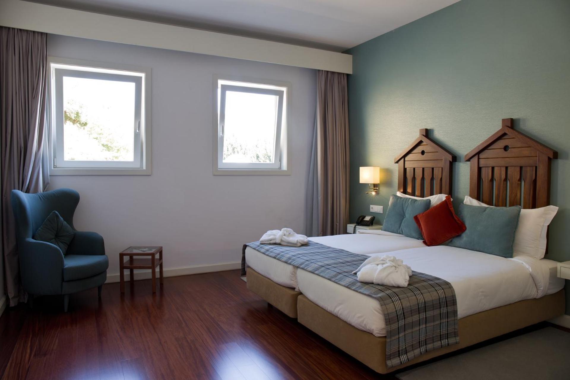 Twin Room,685993977:JPEG