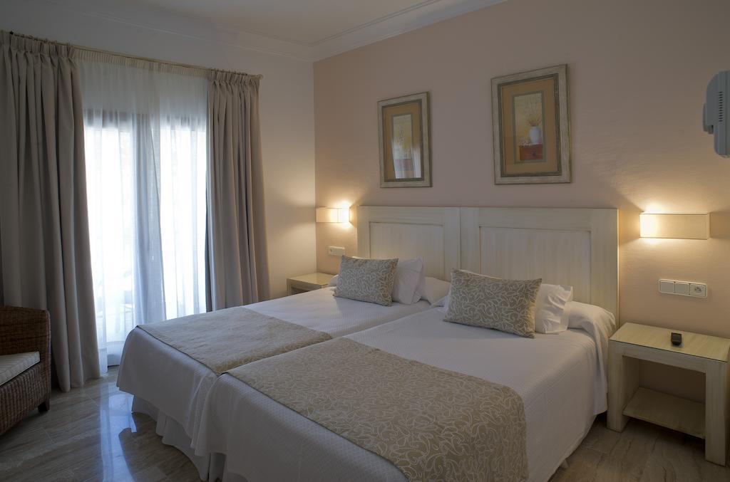 Superior Double Room,405253836:JPEG