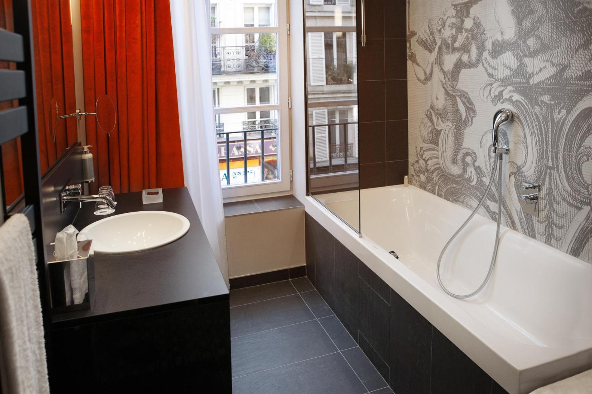 Suite with Spa Access,1556690968:JPEG