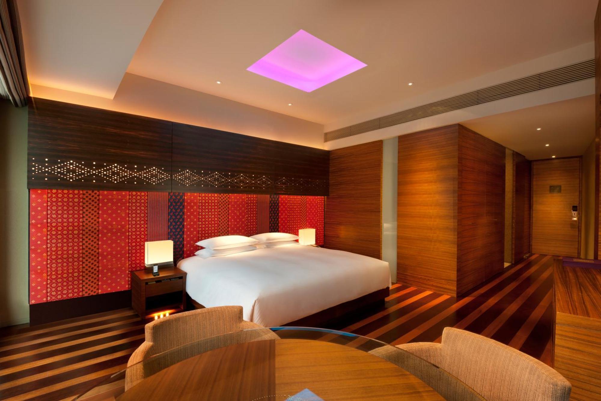 Kamer met Kingsize Bed