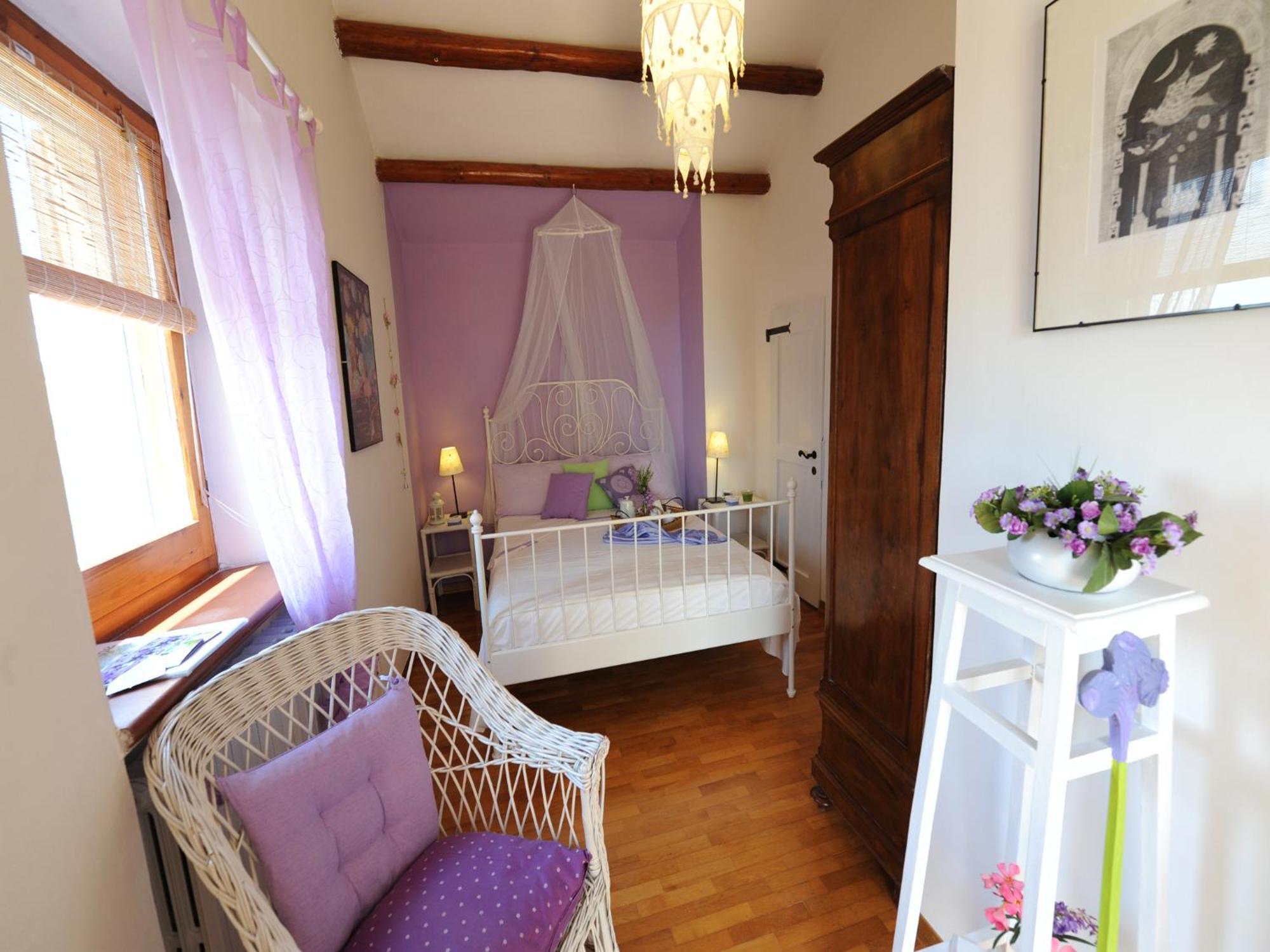 Double Room Private Bathroom
