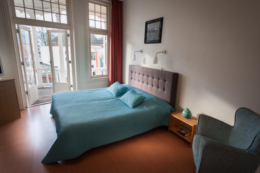 Standard Twin Room Balcony