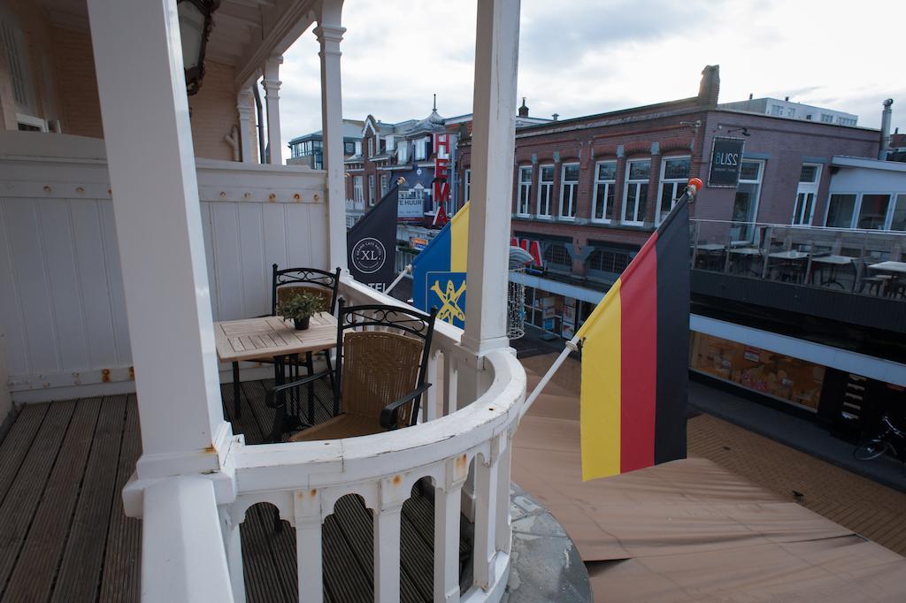 Standard Twin Room Balcony