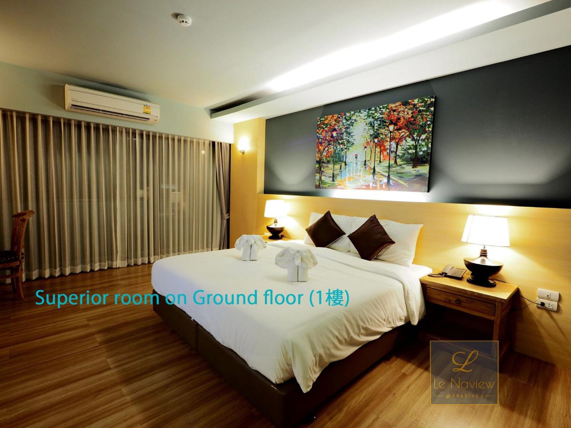 Deluxe King Room