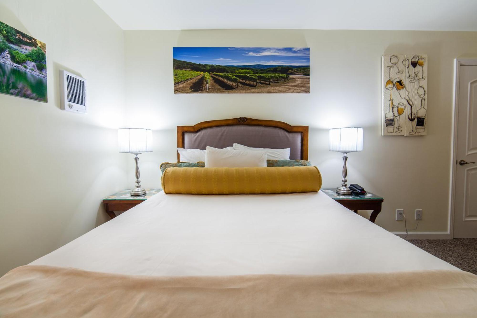 Queen Room
