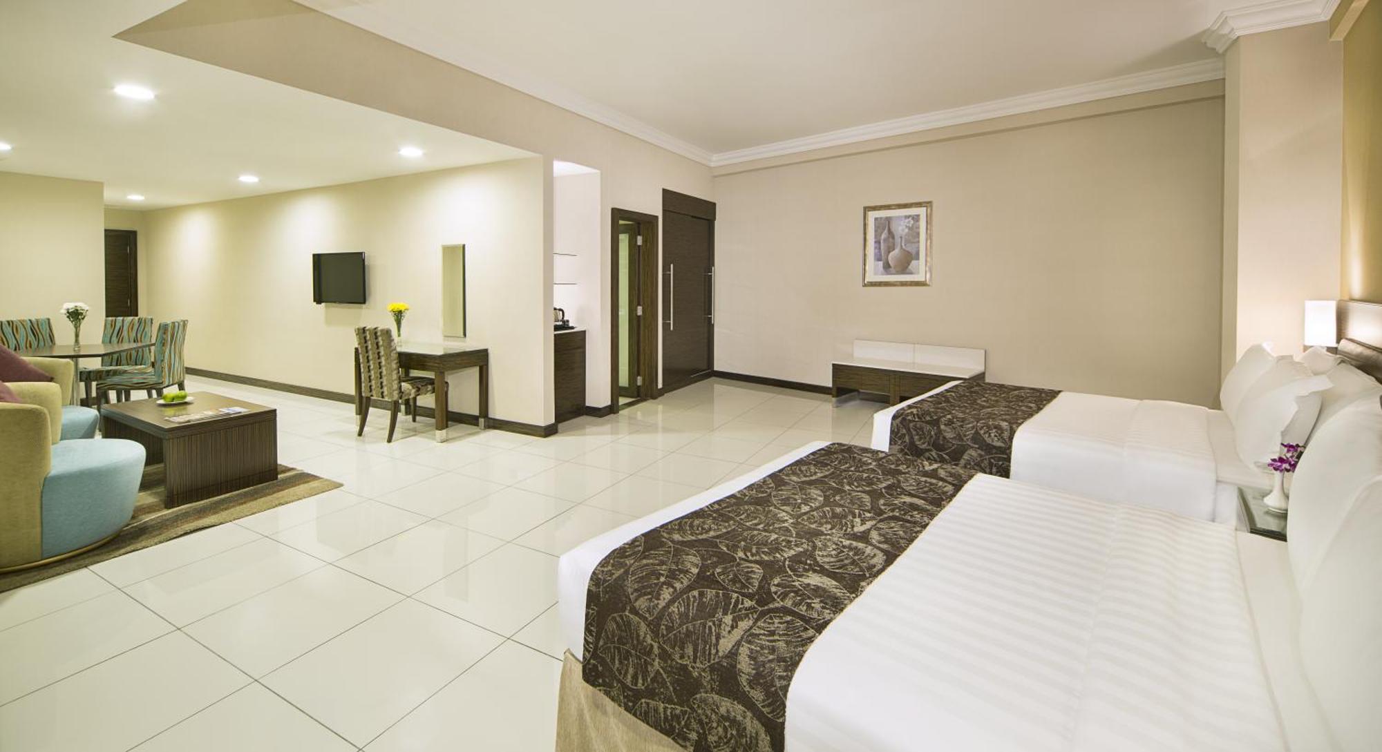 Premium Family Room