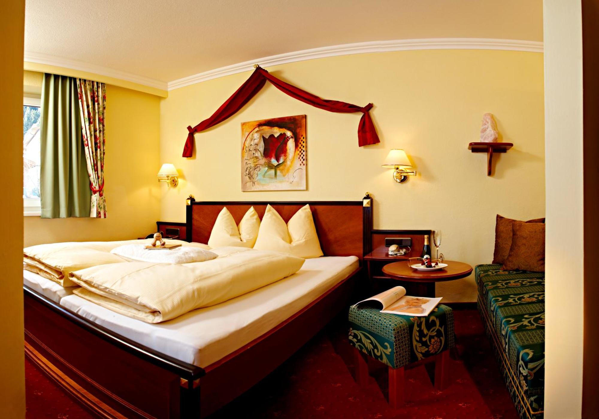 Budget Double Room without Spa Access,687997701:JPEG