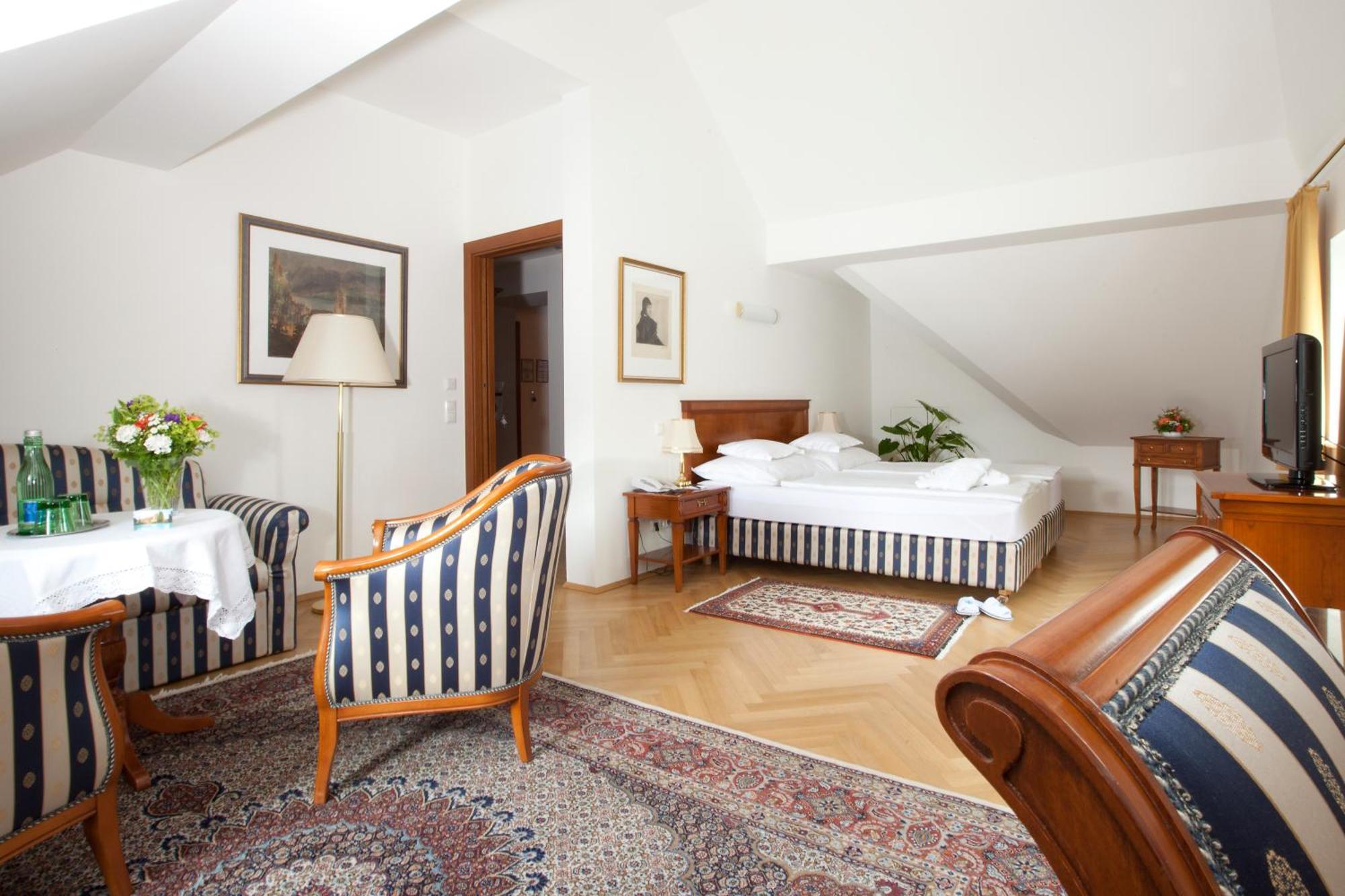Junior Suite