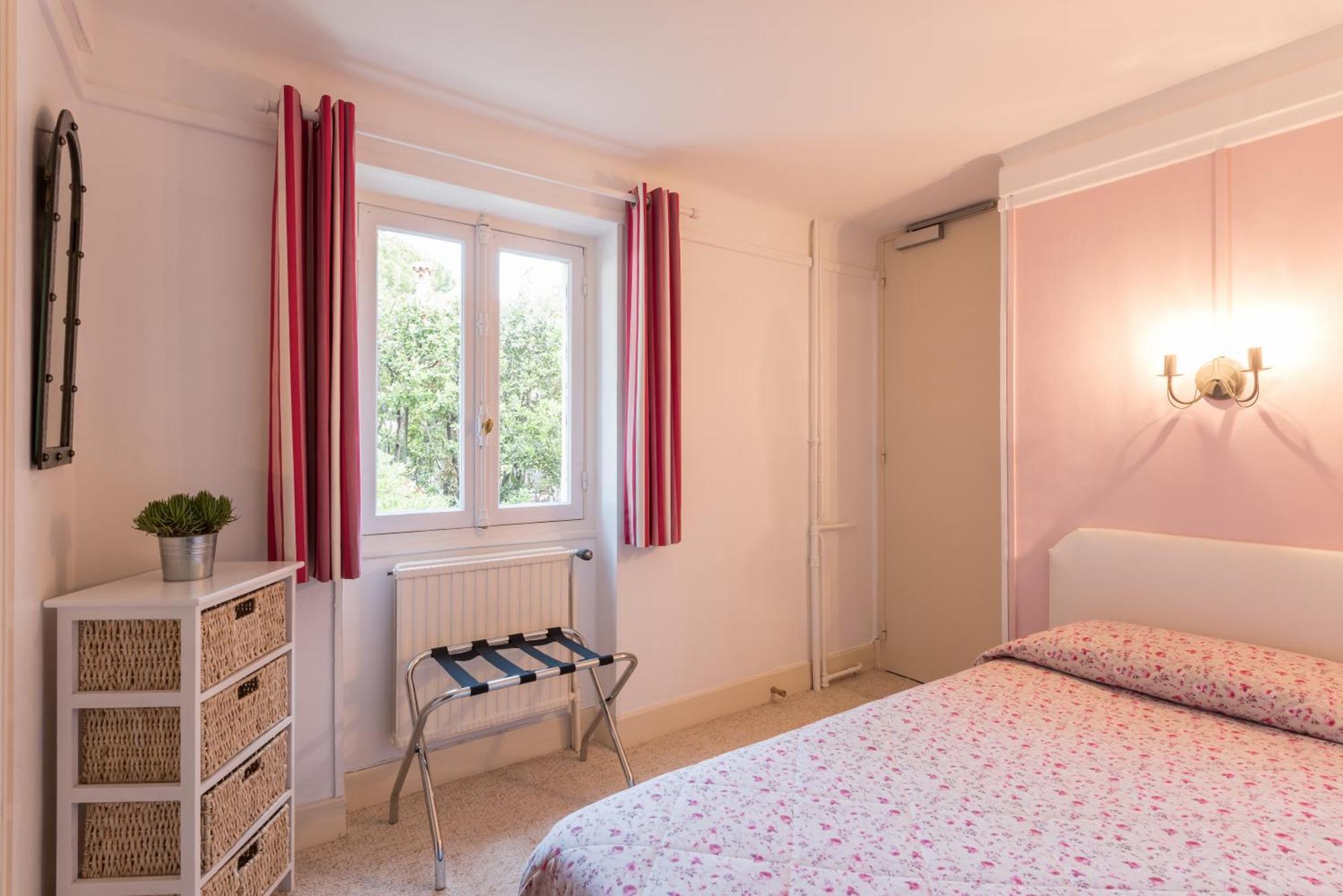 Basic Triple Room,1127282622:JPEG