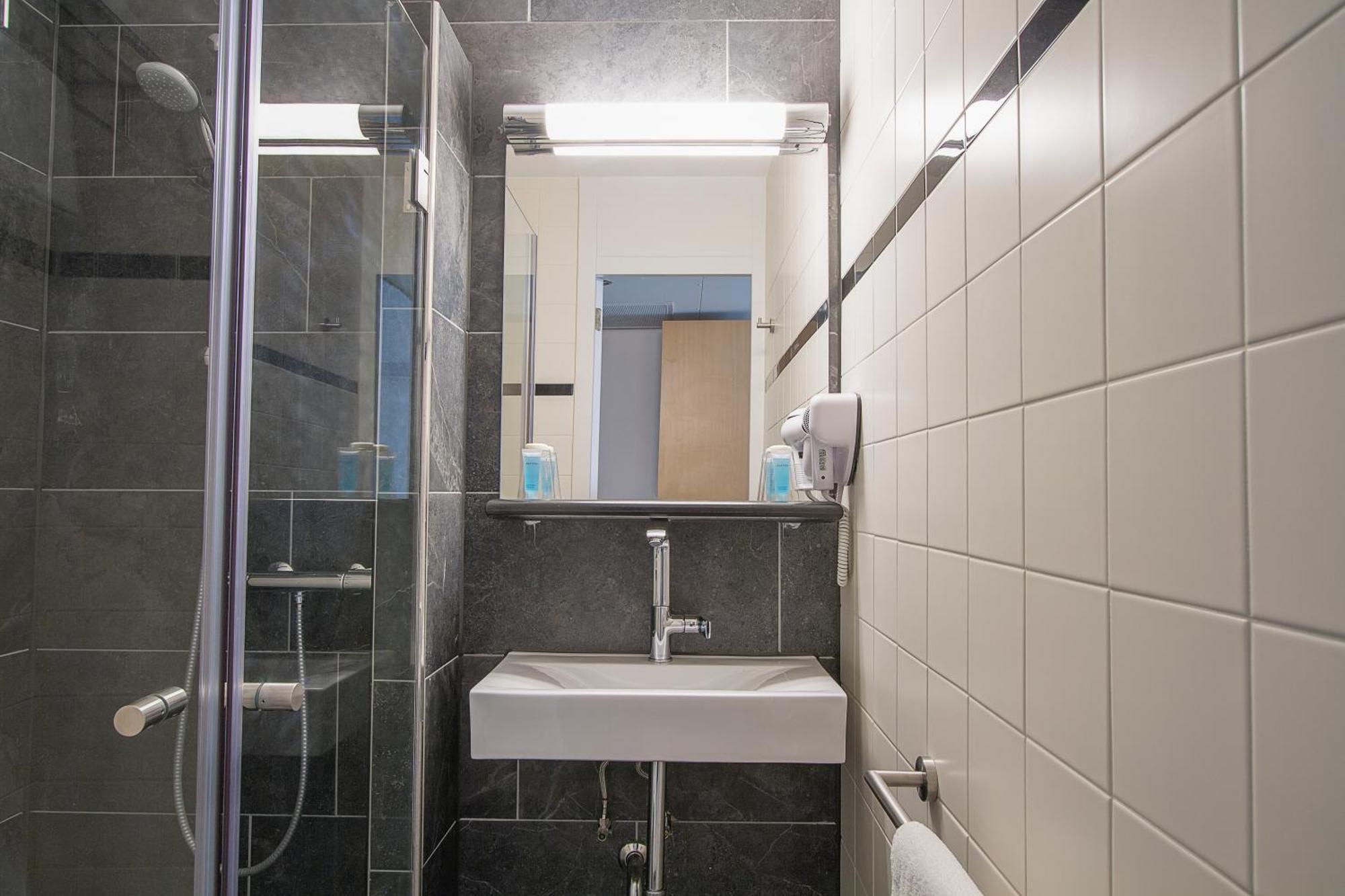 Comfort Twin Room