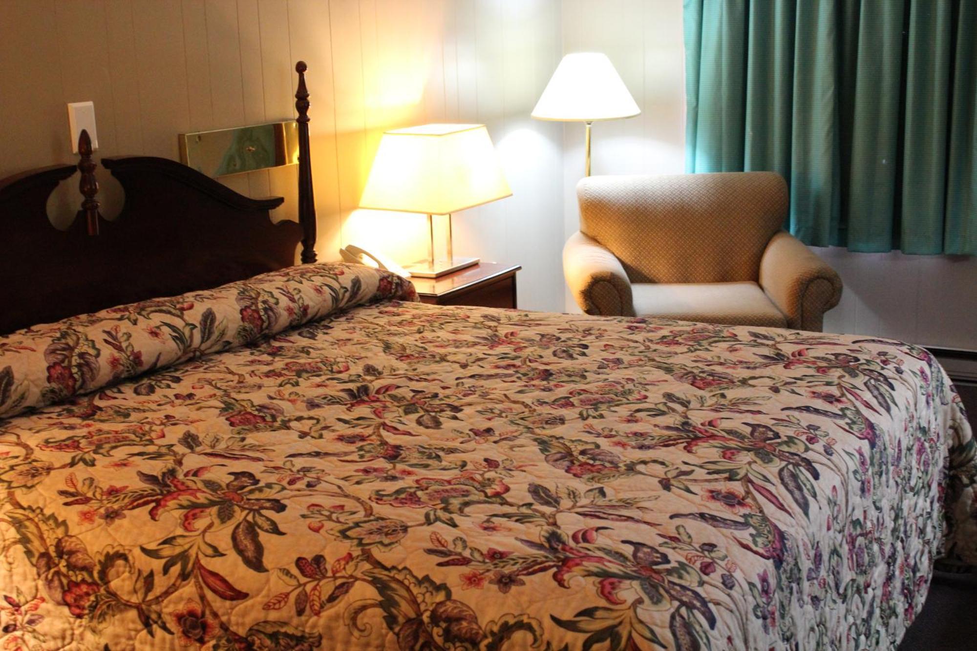 Standard King Room