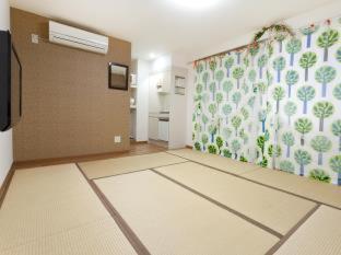 Japanese-Style Family Room,110701890:JPEG